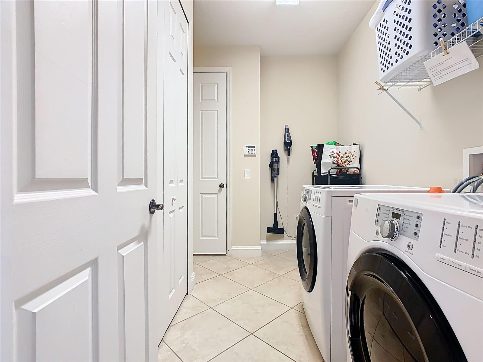 Image 30 of 50 For 3811 Golden Knot Drive