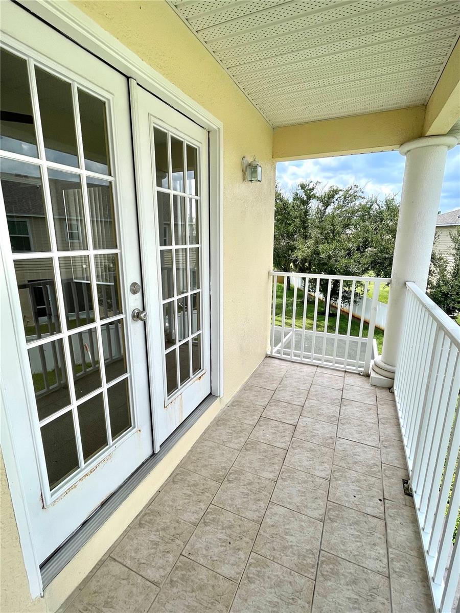 Image 23 of 36 For 1156 Beach Circle