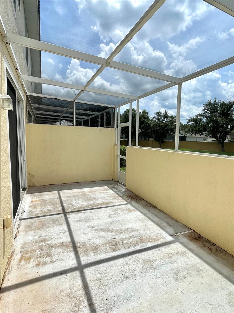 Image 33 of 36 For 1156 Beach Circle