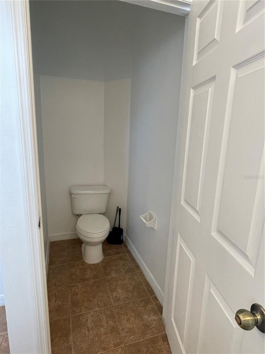 Image 9 of 36 For 1156 Beach Circle