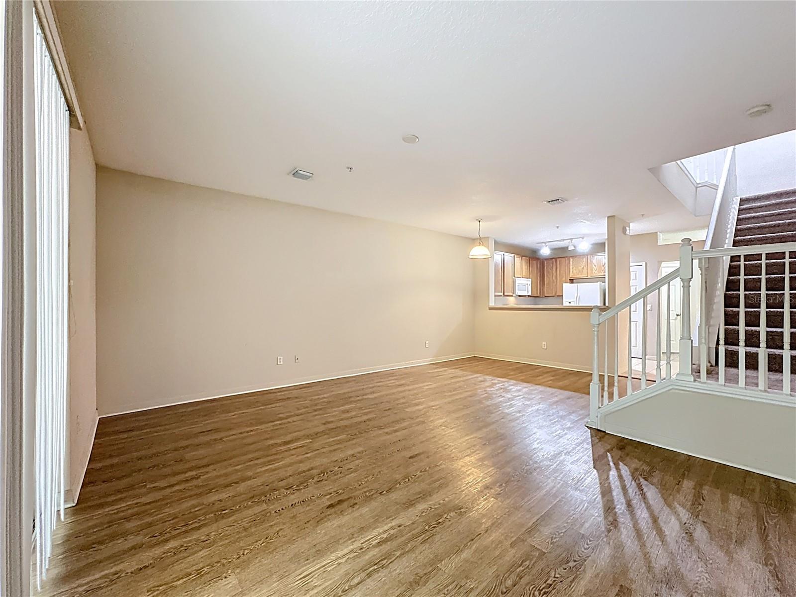 Image 19 of 38 For 10727 Regent Square Drive 1805