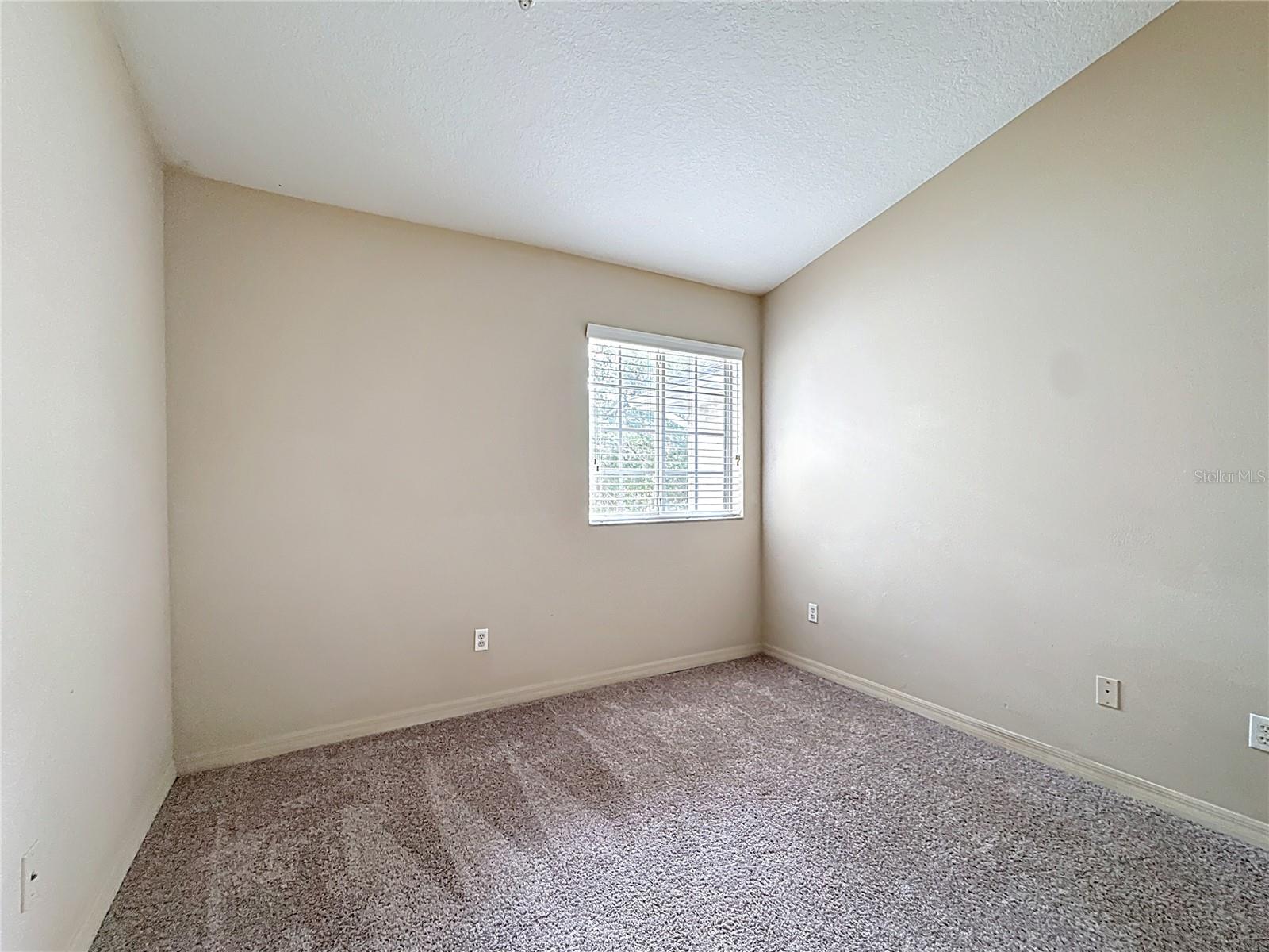 Image 22 of 38 For 10727 Regent Square Drive 1805