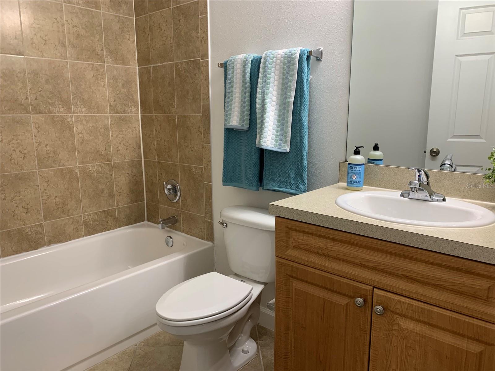 Image 6 of 44 For 4804 Everglades Circle