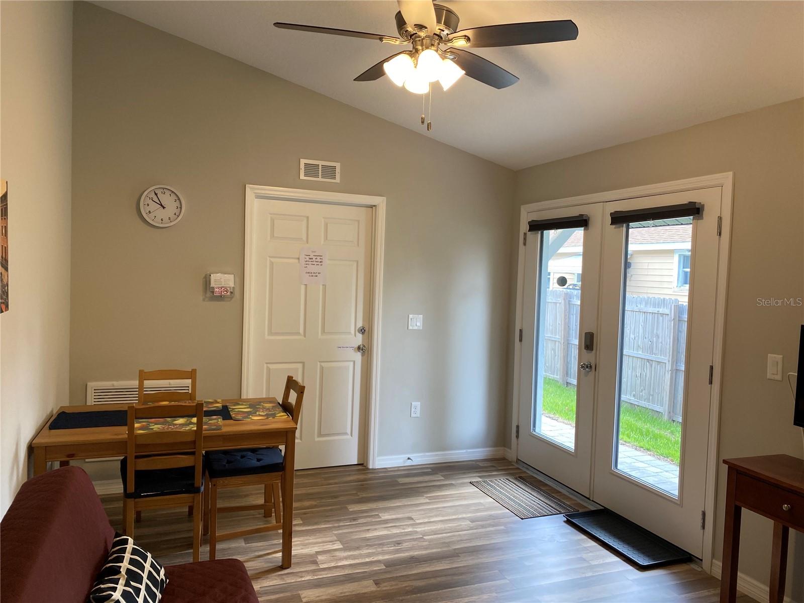 Image 21 of 33 For 2336 Jersey Avenue