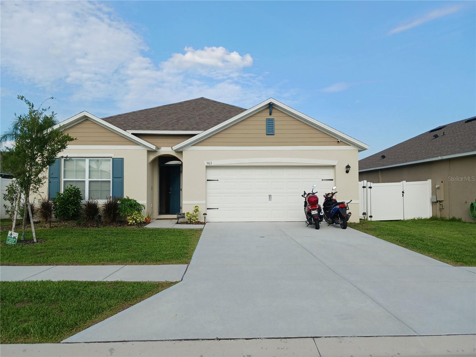 Details for 563 Honey Bell Road, WINTER HAVEN, FL 33880