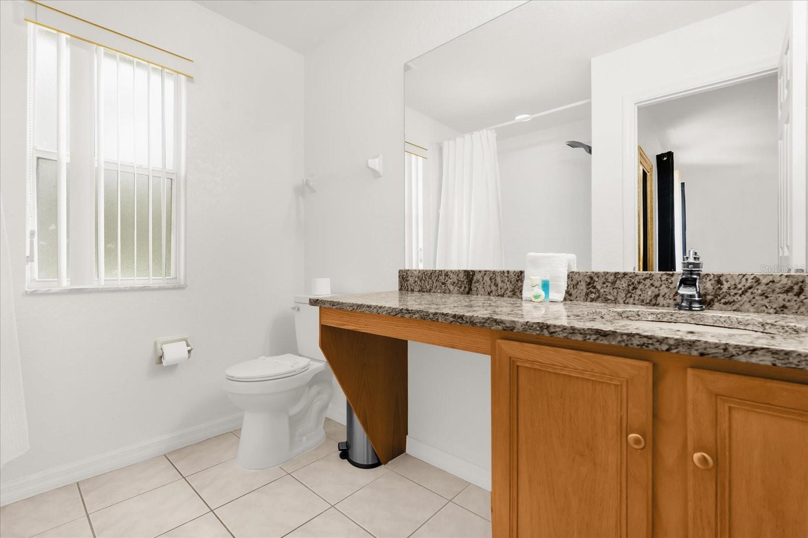 Image 11 of 45 For 314 Palermo Street