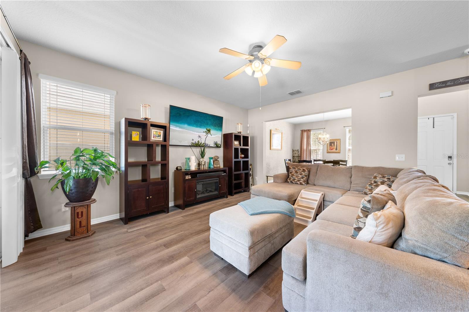 Image 12 of 60 For 3214 Olivia Breeze Drive
