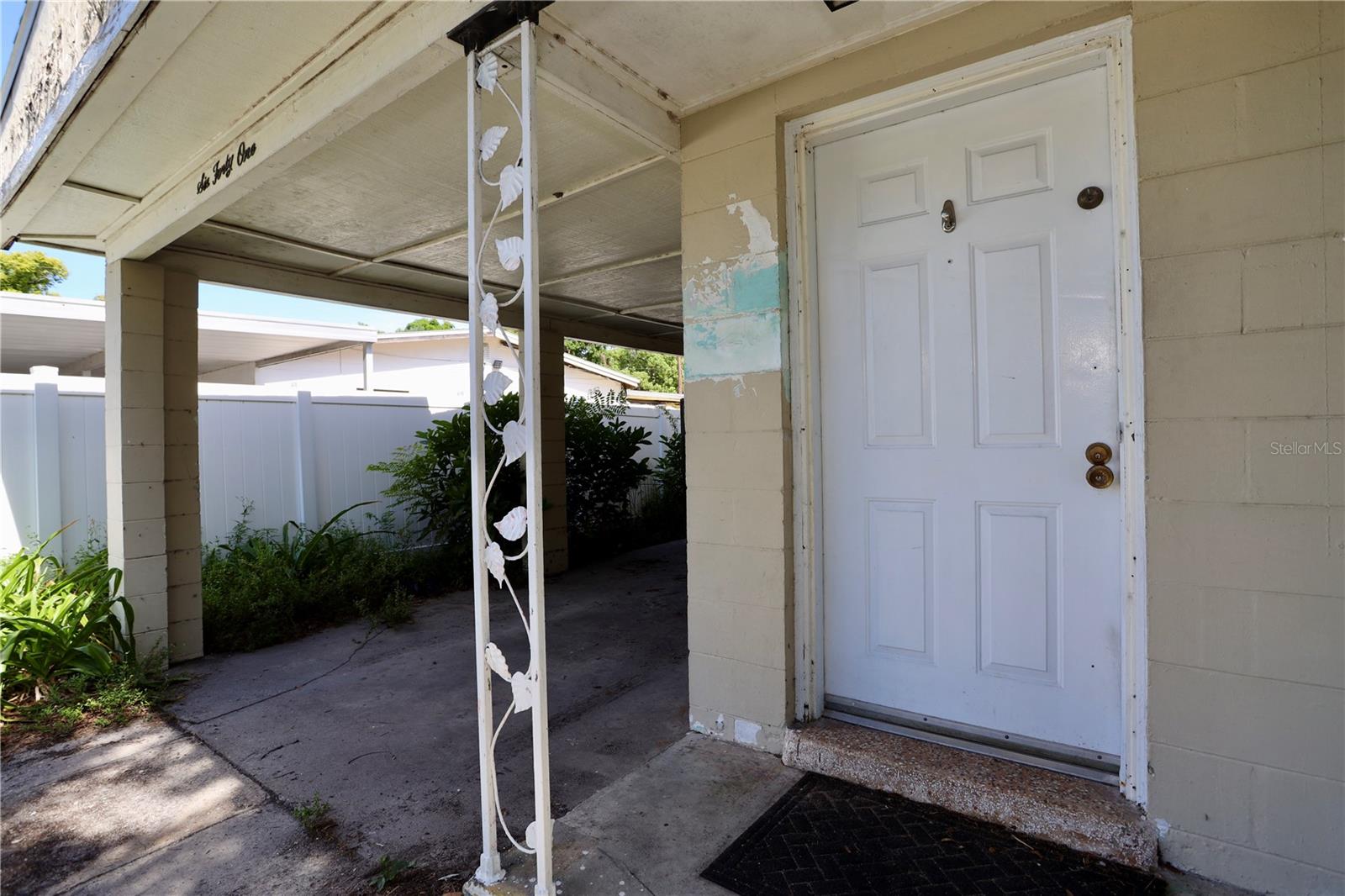 Image 2 of 22 For 641 Harding Street