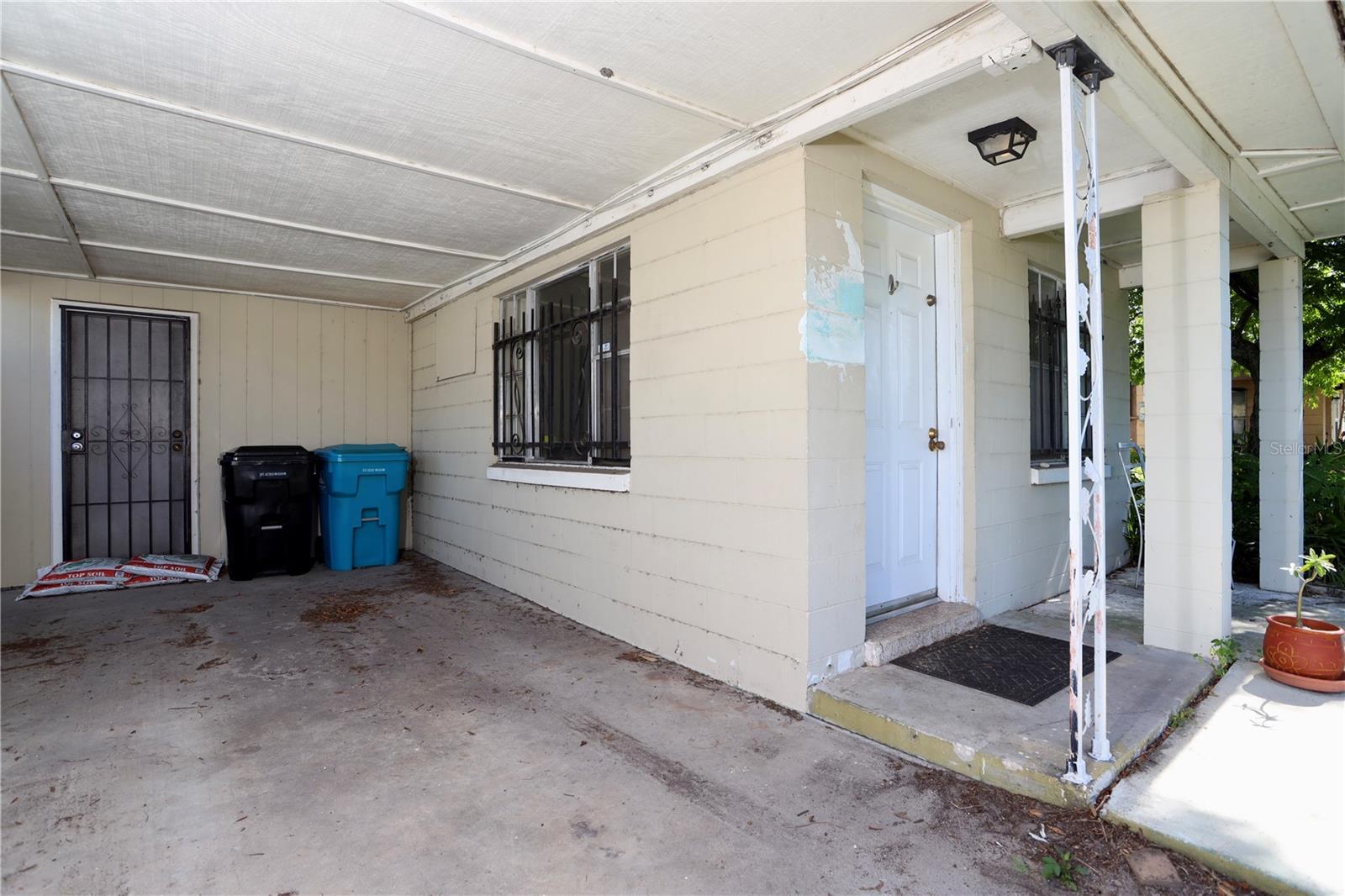 Image 5 of 22 For 641 Harding Street