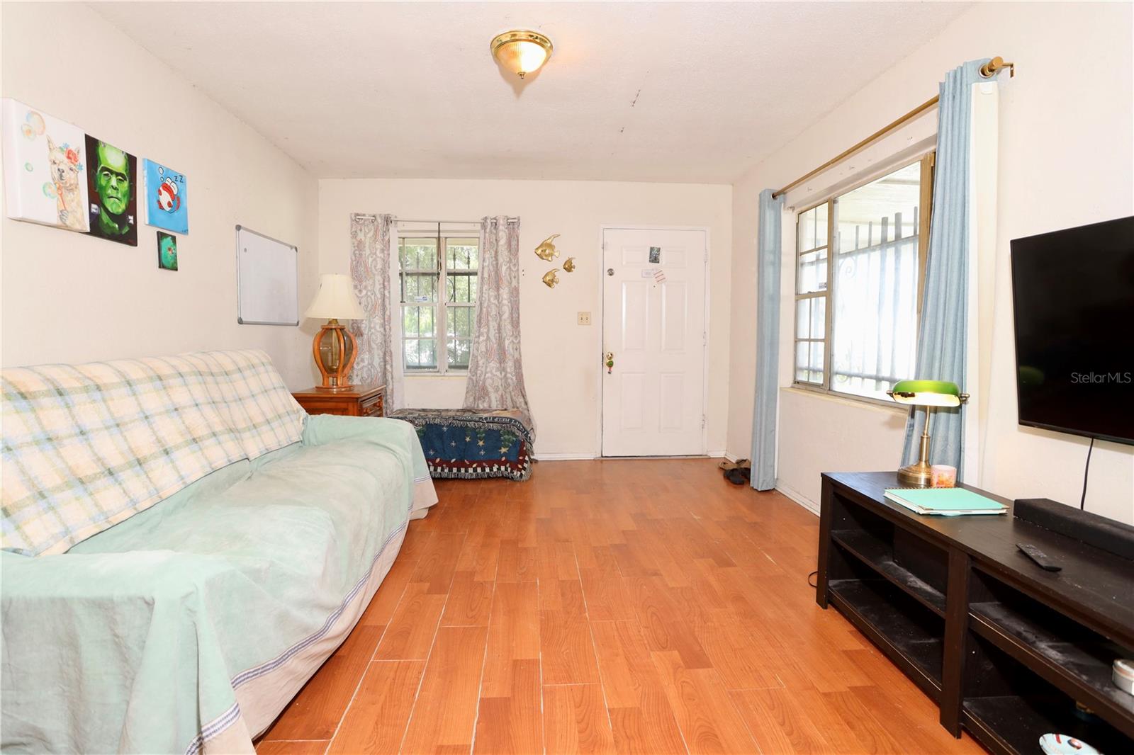 Image 8 of 22 For 641 Harding Street