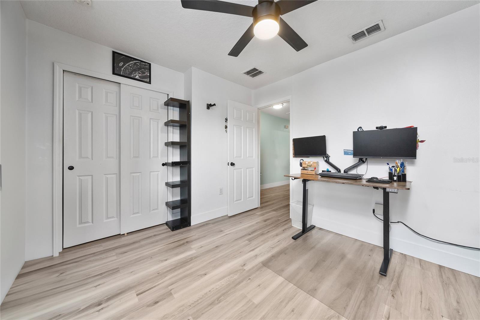 Image 18 of 27 For 2667 Andros Lane