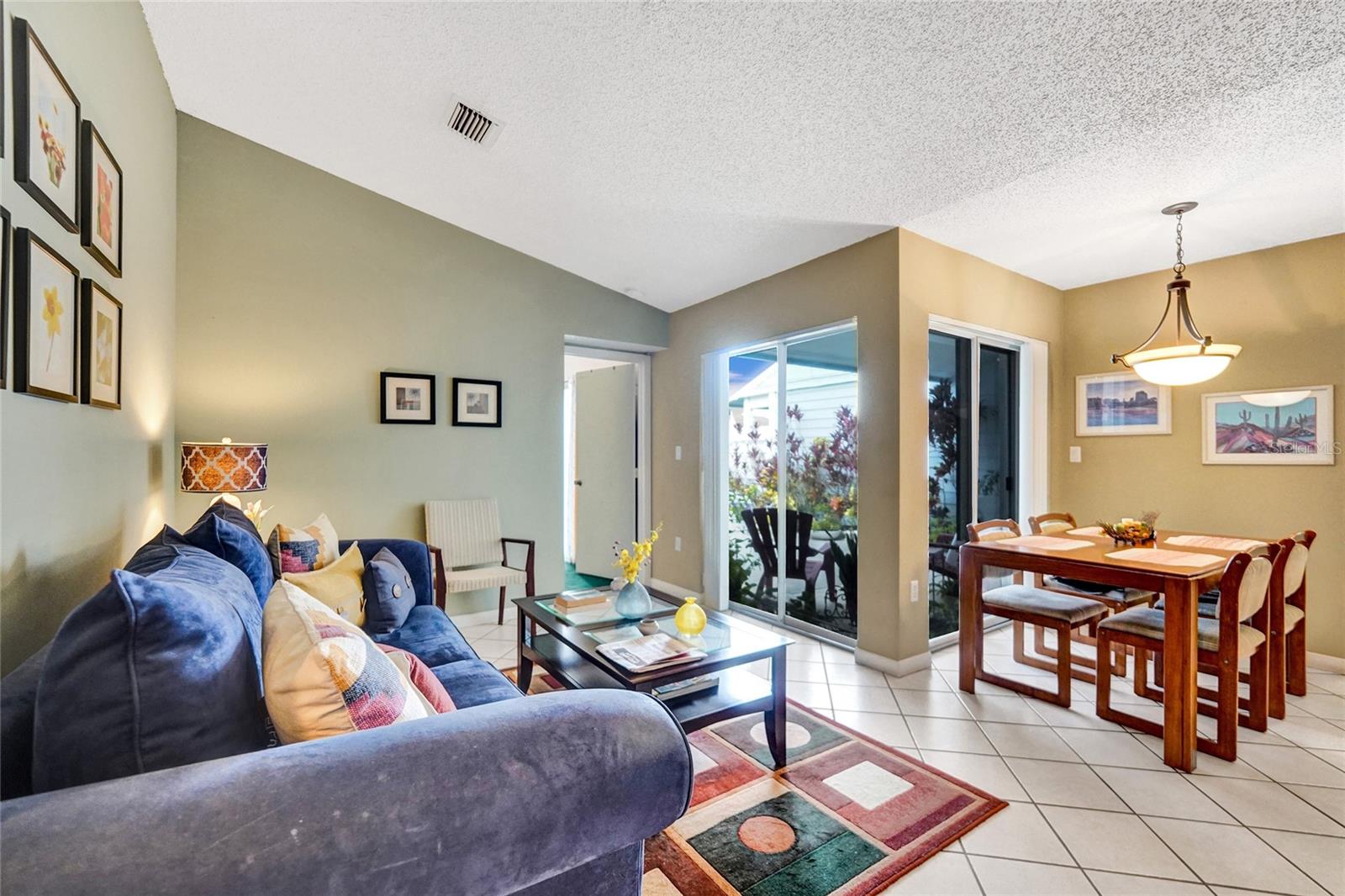 Image 11 of 41 For 13772 147th Circle Lane 3