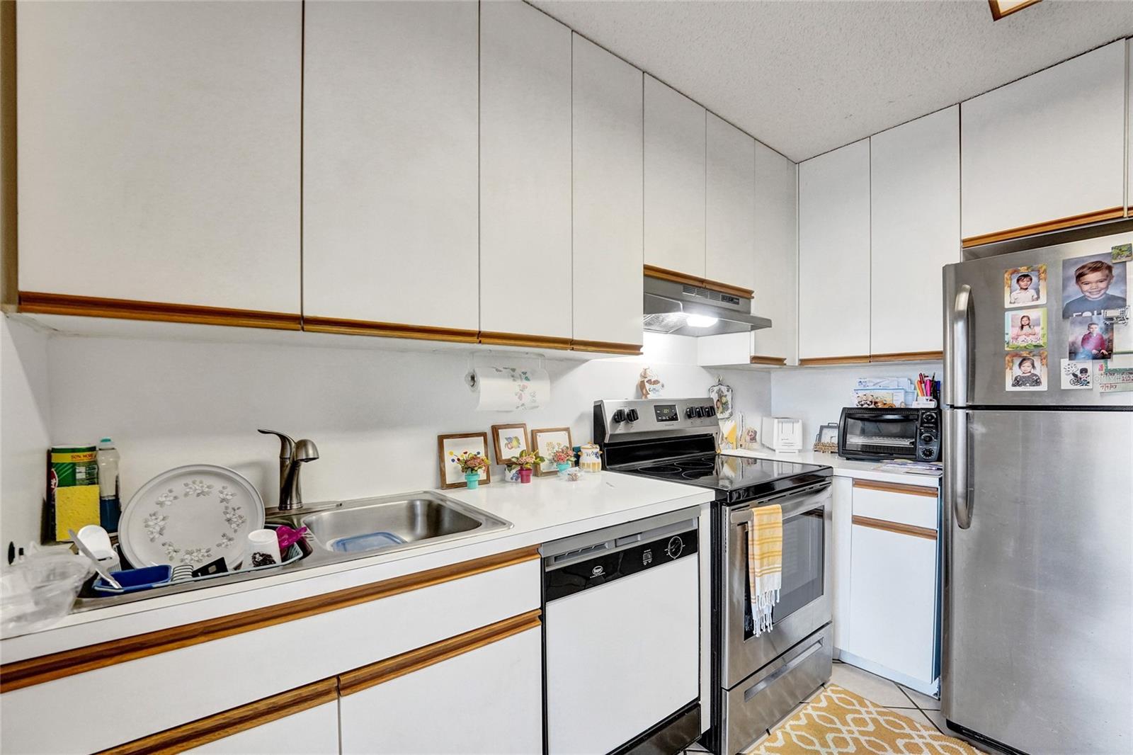 Image 14 of 41 For 13772 147th Circle Lane 3