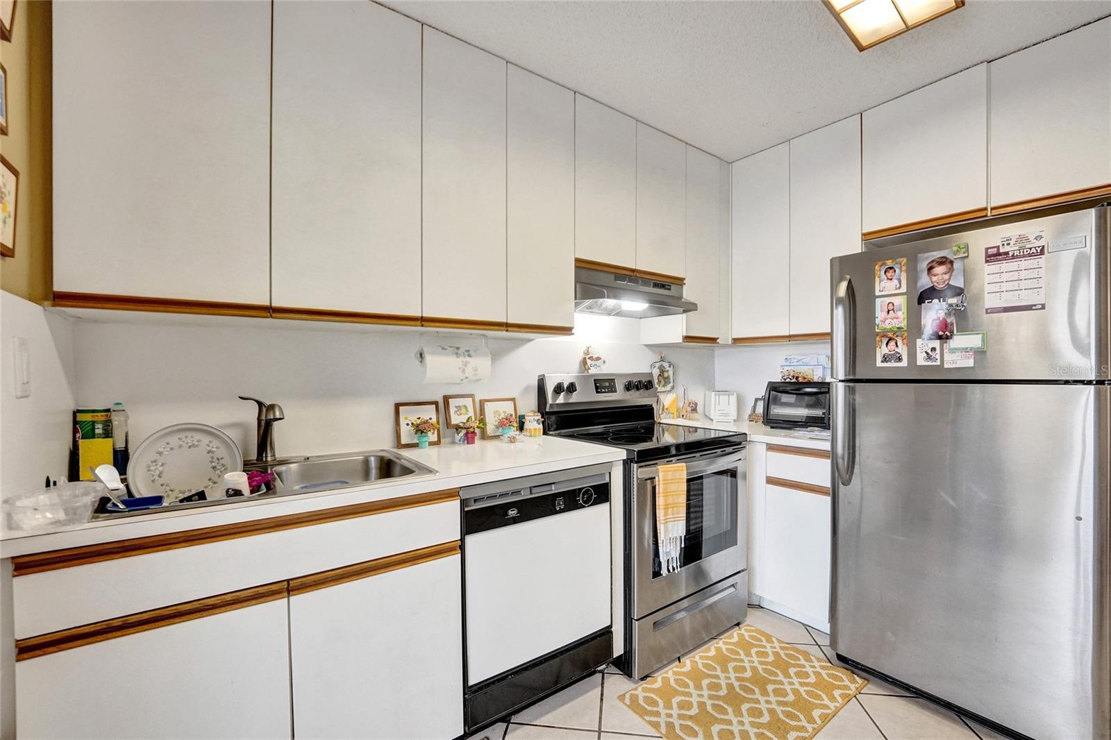 Image 16 of 41 For 13772 147th Circle Lane 3