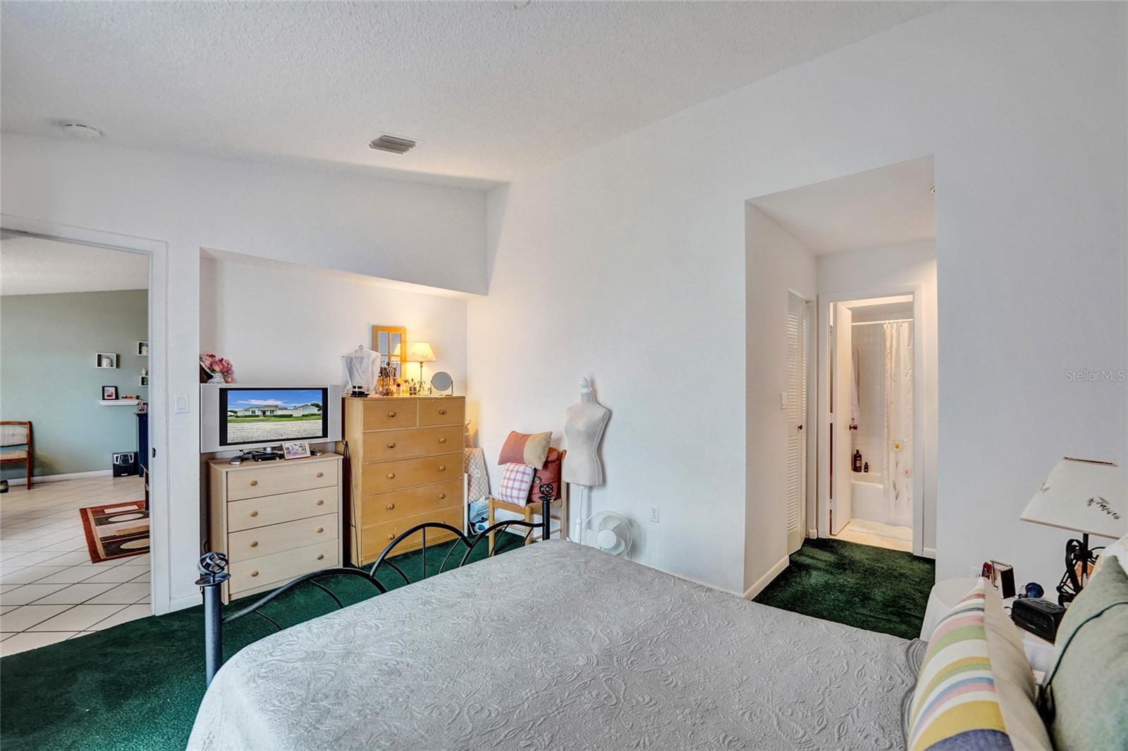 Image 19 of 41 For 13772 147th Circle Lane 3