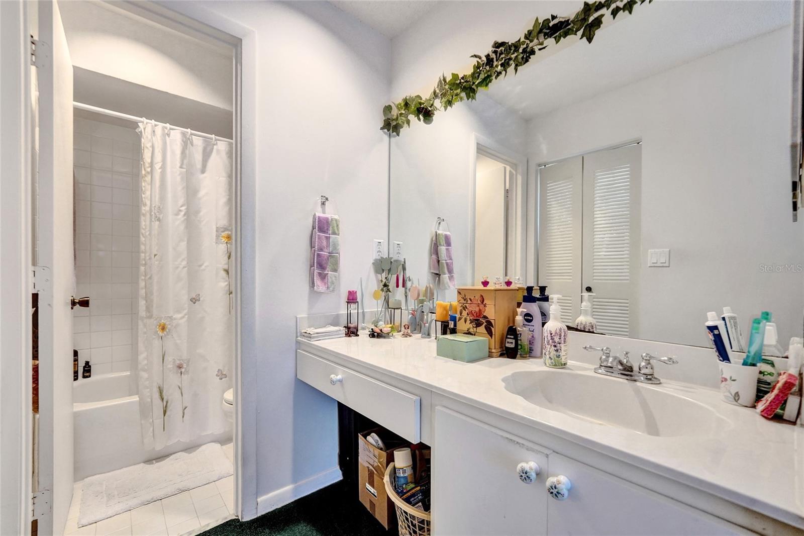 Image 21 of 41 For 13772 147th Circle Lane 3