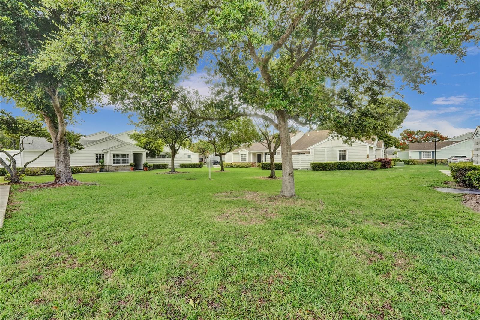 Image 6 of 41 For 13772 147th Circle Lane 3