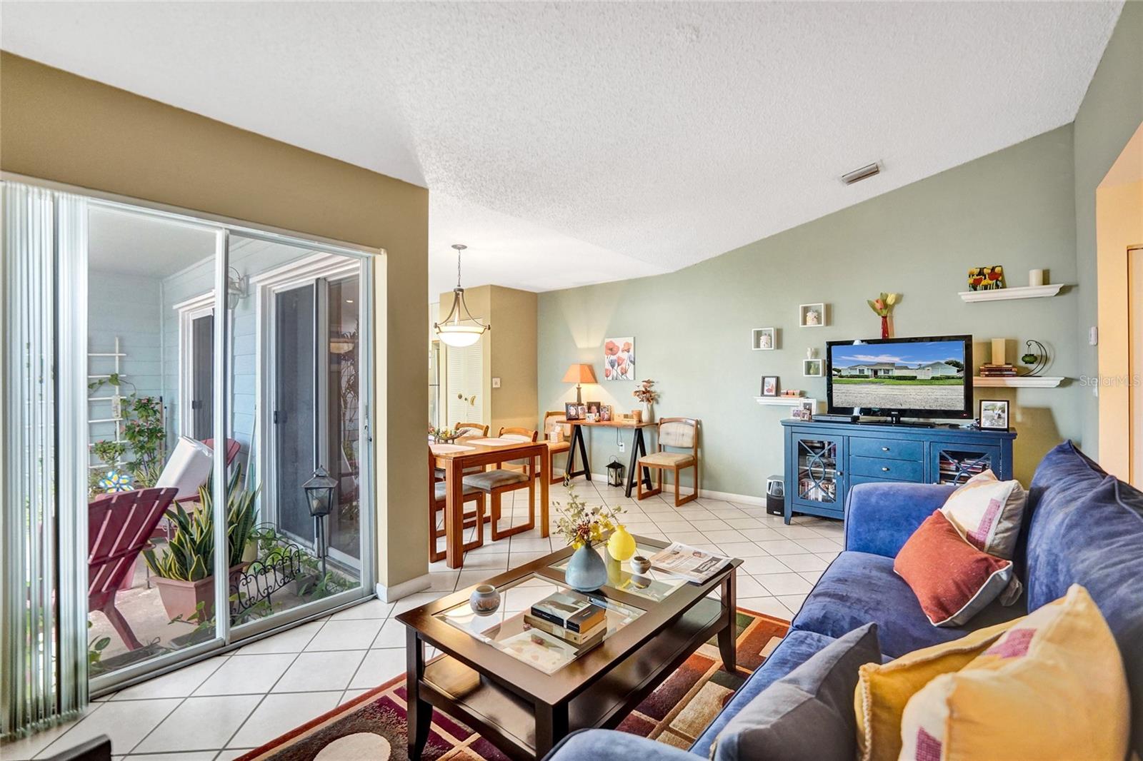 Image 9 of 41 For 13772 147th Circle Lane 3