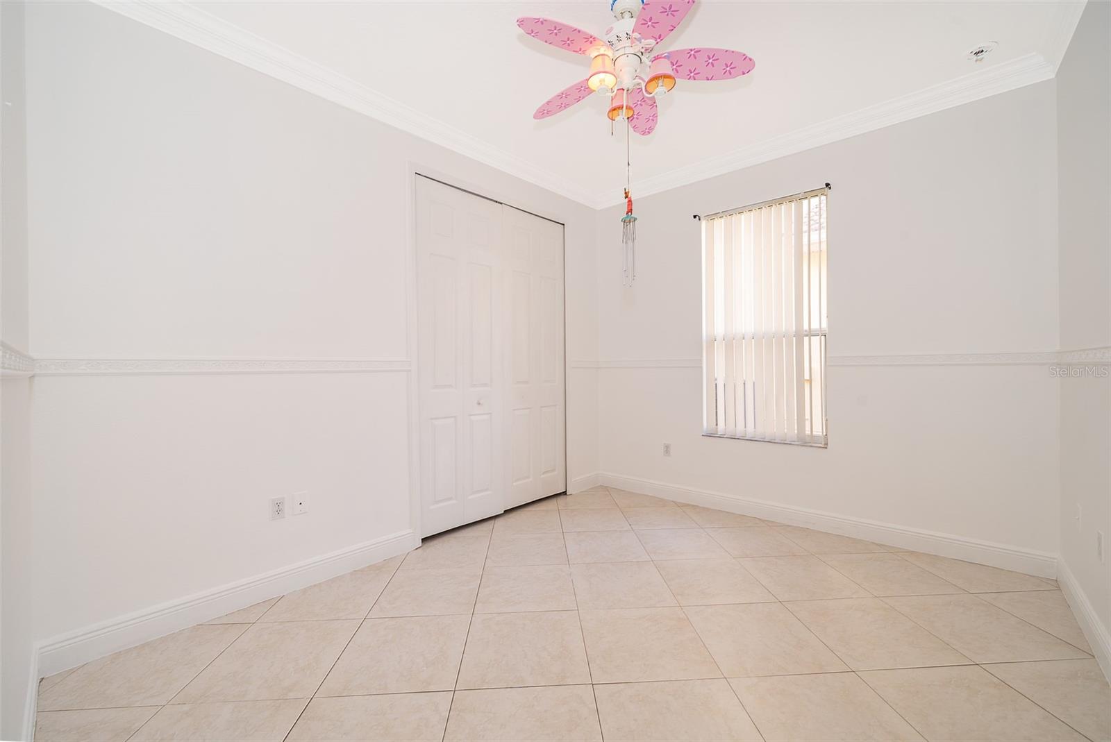 Image 23 of 43 For 3540 Valleyview Drive