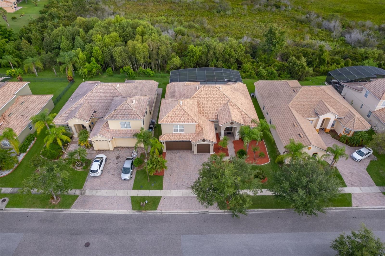Image 34 of 43 For 3540 Valleyview Drive