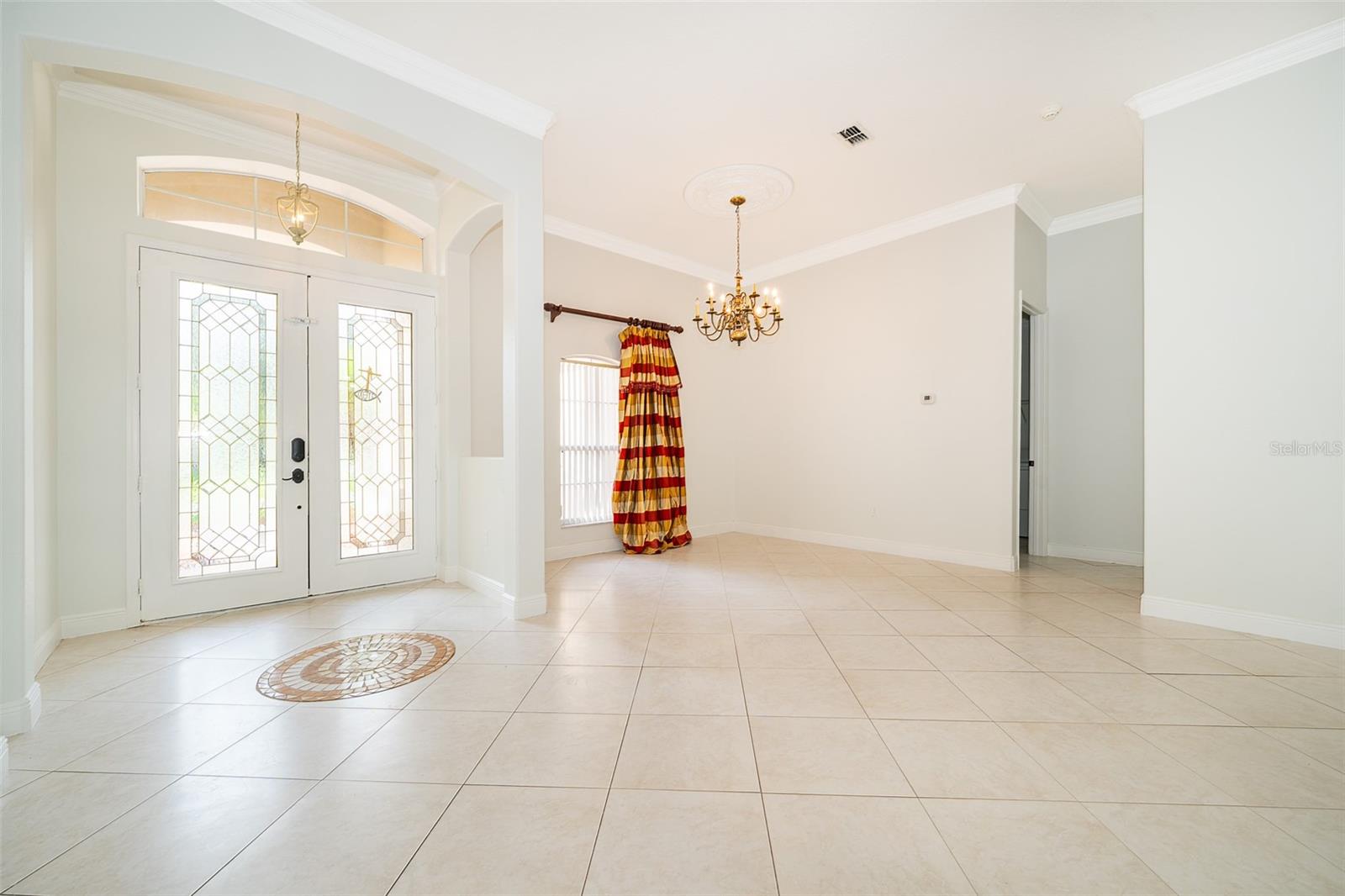Image 5 of 43 For 3540 Valleyview Drive