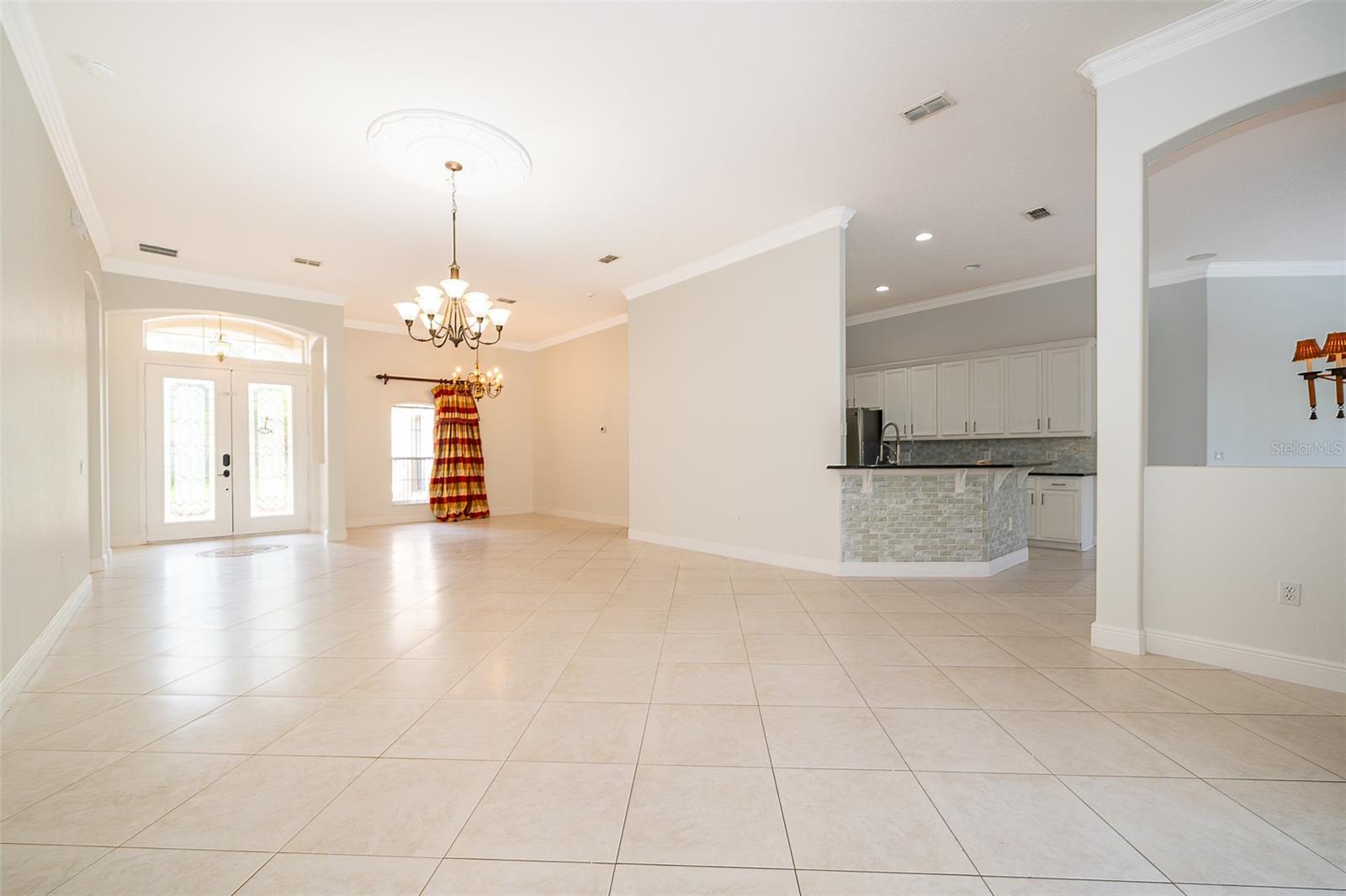 Image 9 of 43 For 3540 Valleyview Drive