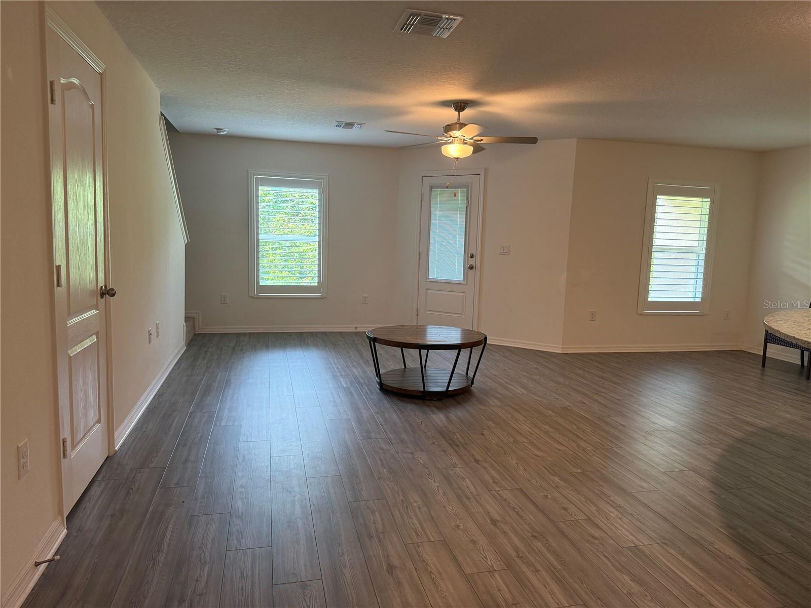 Image 10 of 30 For 683 Bay Leaf Drive