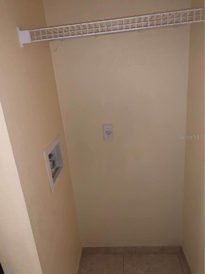 Image 13 of 17 For 13102 Mulberry Park Drive 917