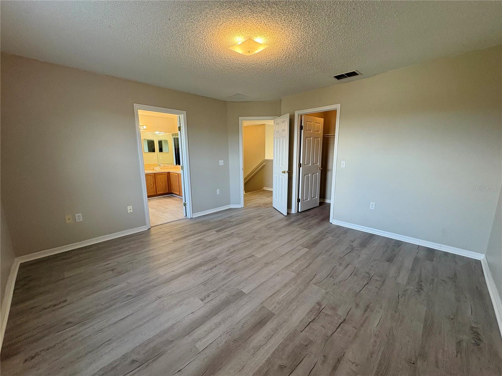 Image 9 of 21 For 762 Platypus Court