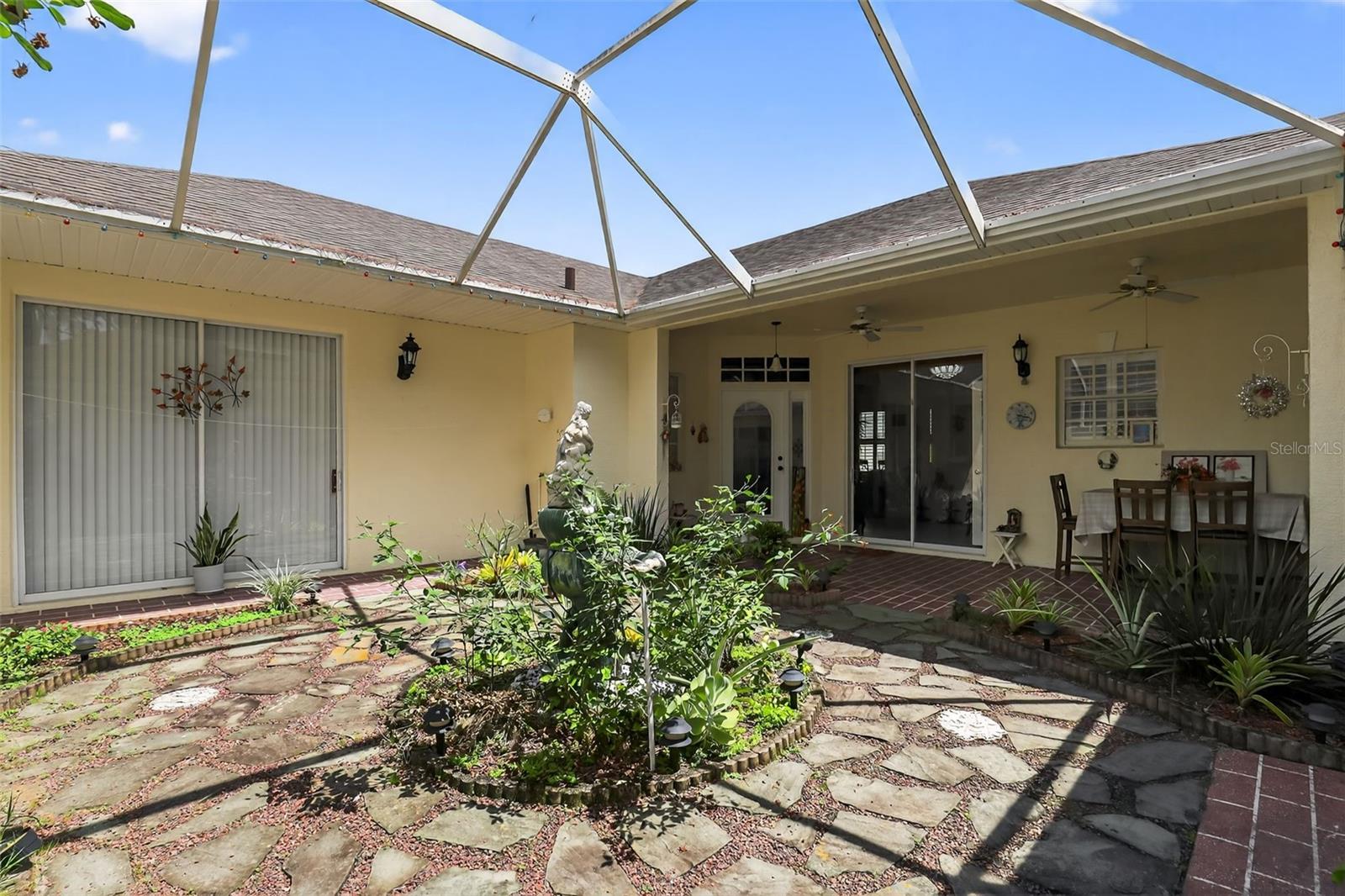 Image 3 of 46 For 4003 Hammersmith Drive