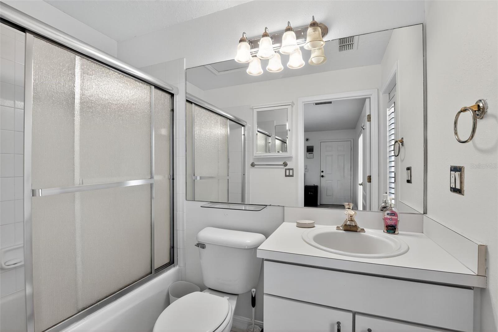 Image 42 of 46 For 4003 Hammersmith Drive
