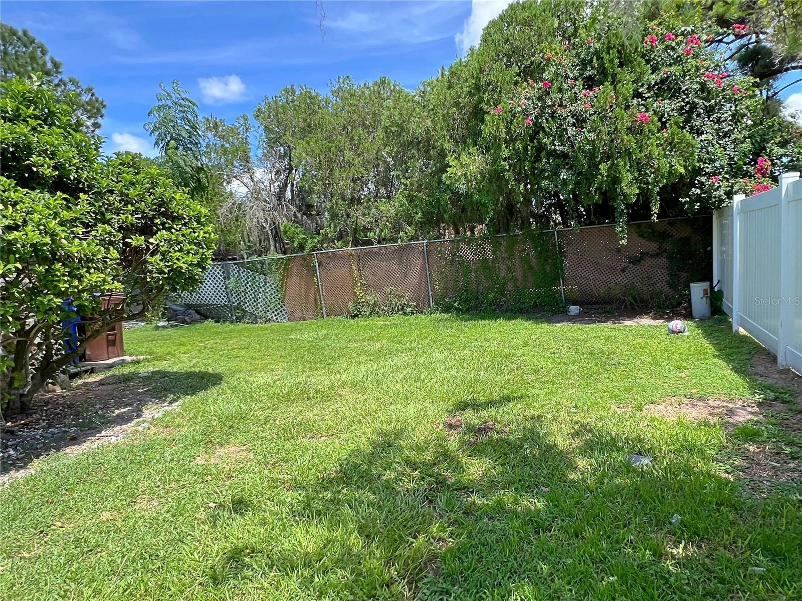 Image 12 of 13 For 4151 Spitfire Avenue