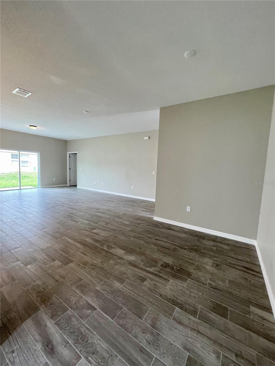 Image 3 of 18 For 65 Dorset Drive