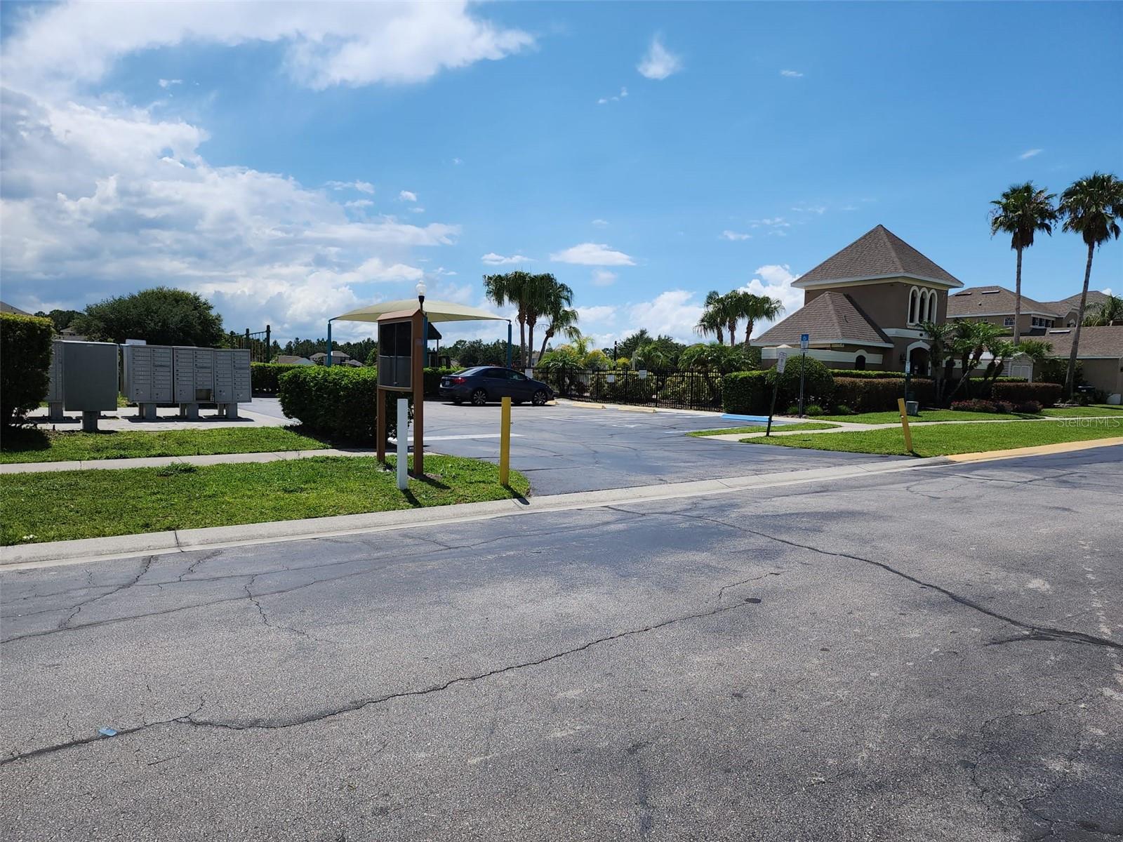 Image 37 of 42 For 14315 Huntcliff Park Way