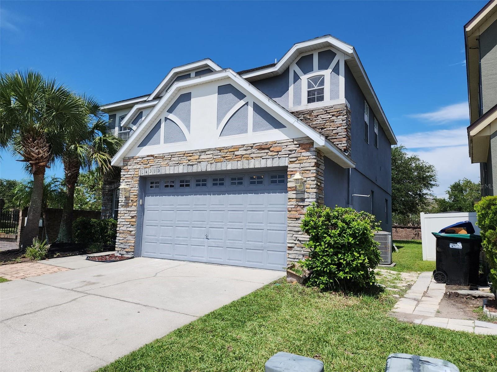 Image 4 of 42 For 14315 Huntcliff Park Way