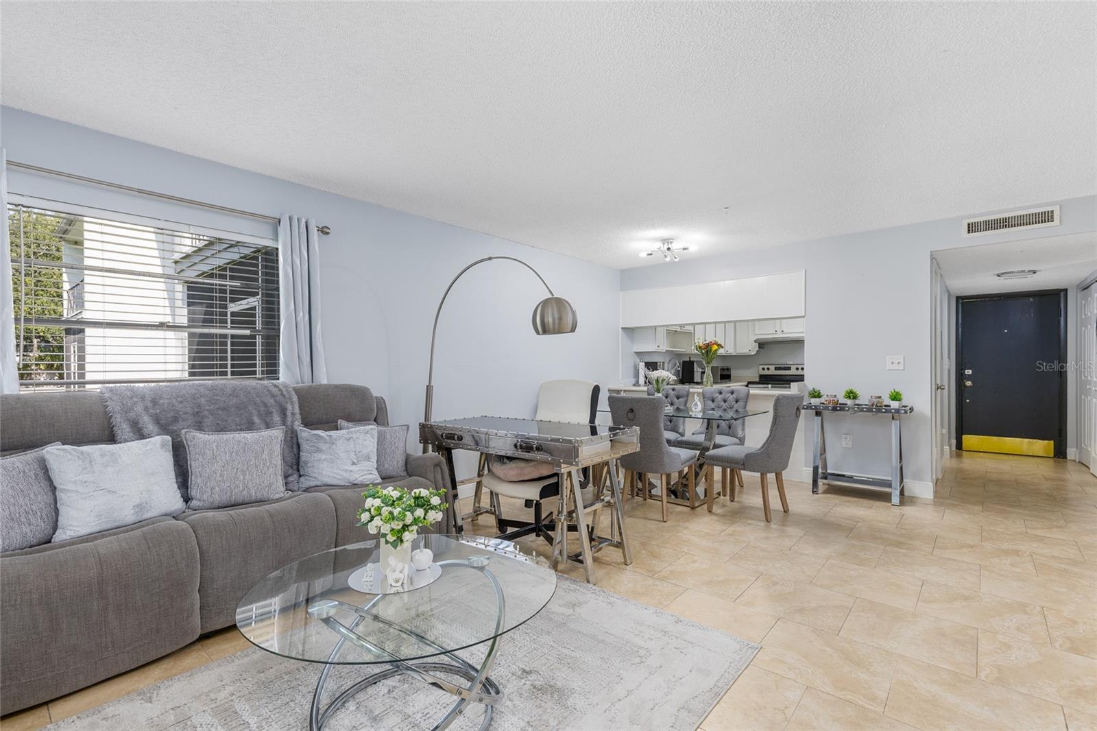 Image 10 of 26 For 6028 Amberly Avenue F56