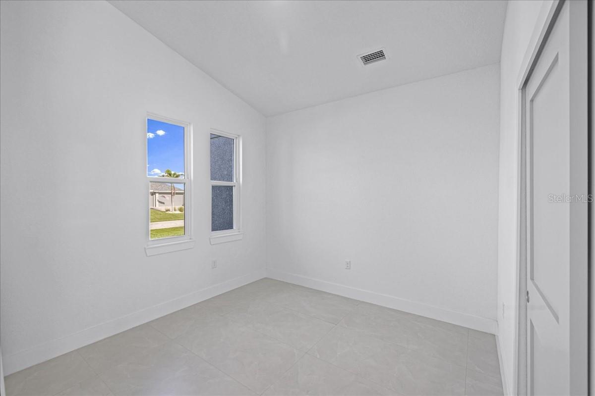 Image 13 of 50 For 8181 Tecumseh Circle