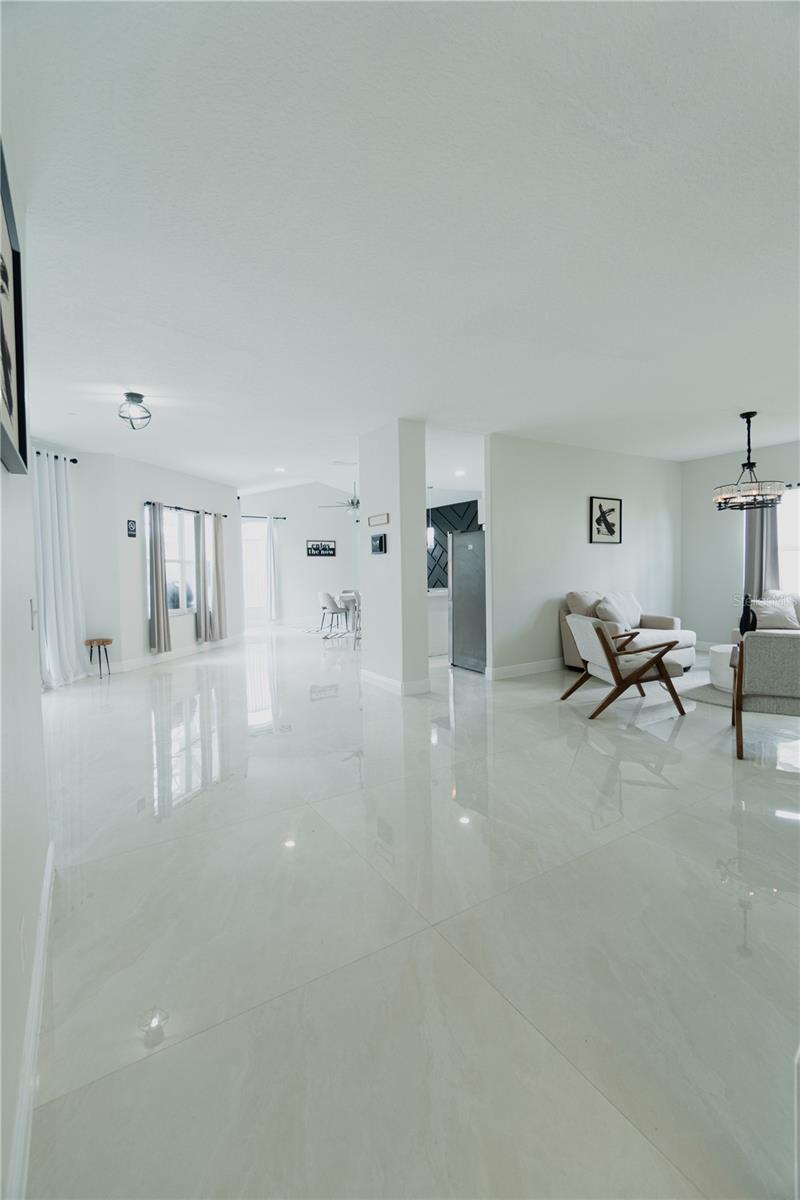 Image 13 of 38 For 1014 Corvina Drive
