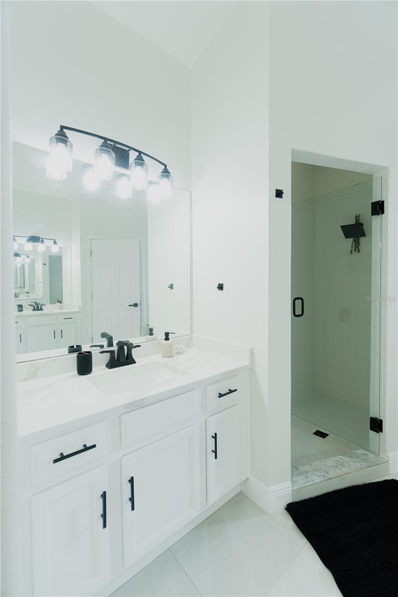 Image 18 of 38 For 1014 Corvina Drive