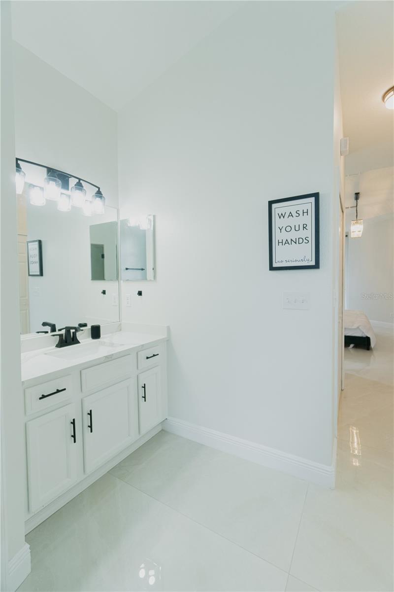 Image 20 of 38 For 1014 Corvina Drive