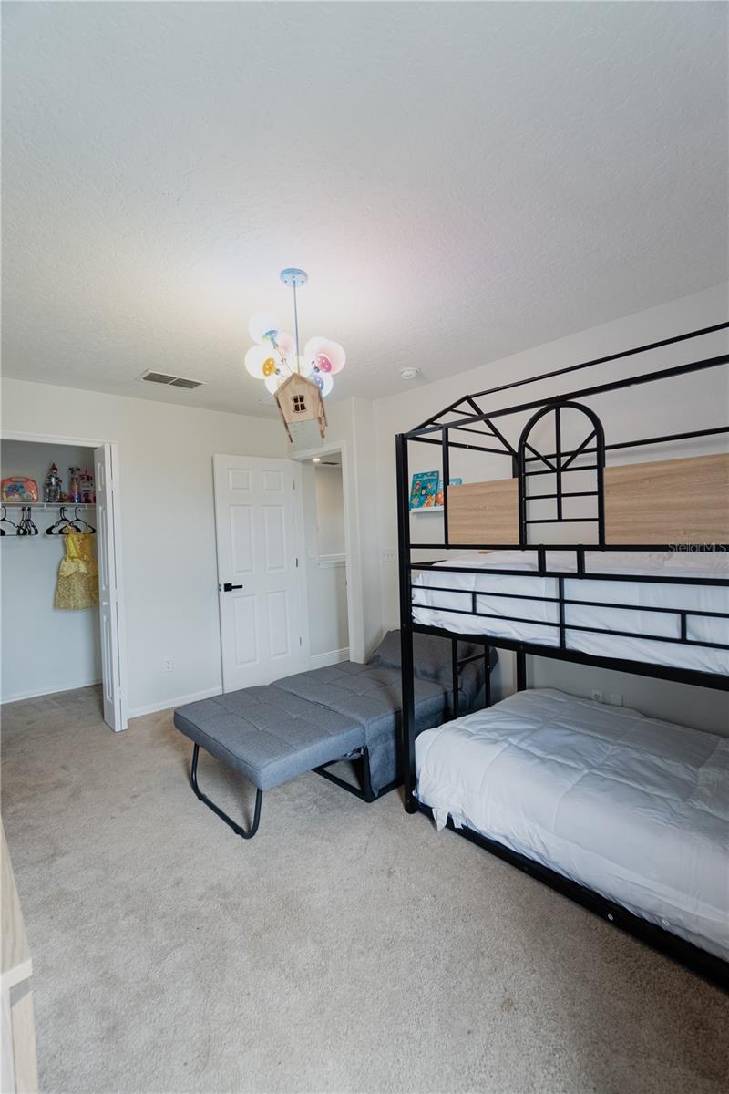 Image 32 of 38 For 1014 Corvina Drive