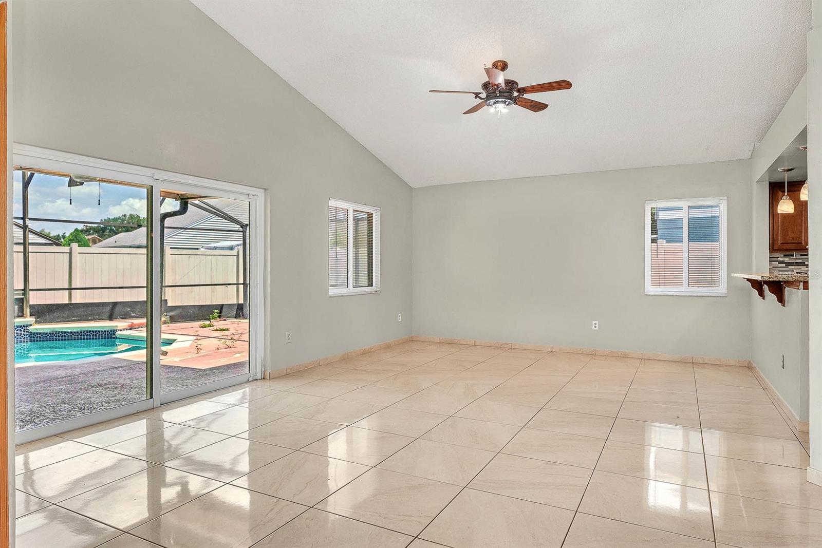 Image 6 of 34 For 2505 Kingston Court