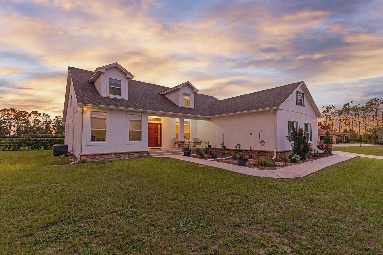 Details for 5608 Strong Point, WEIRSDALE, FL 32195