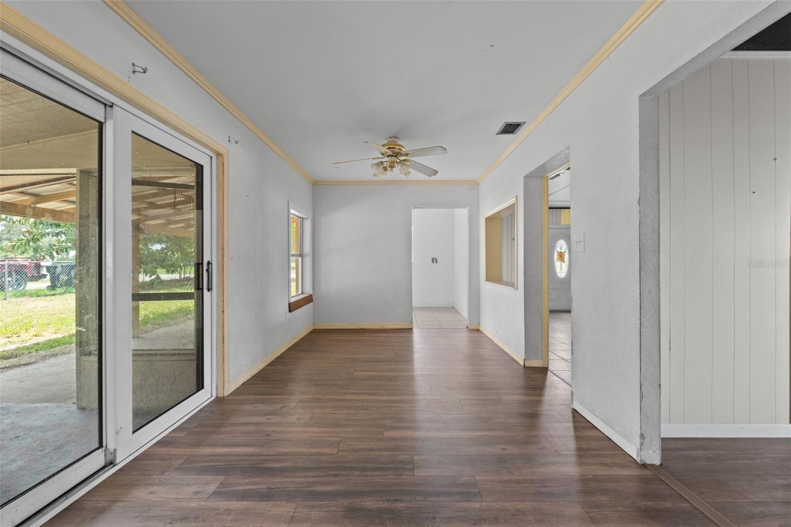 Image 11 of 39 For 330 4th Street