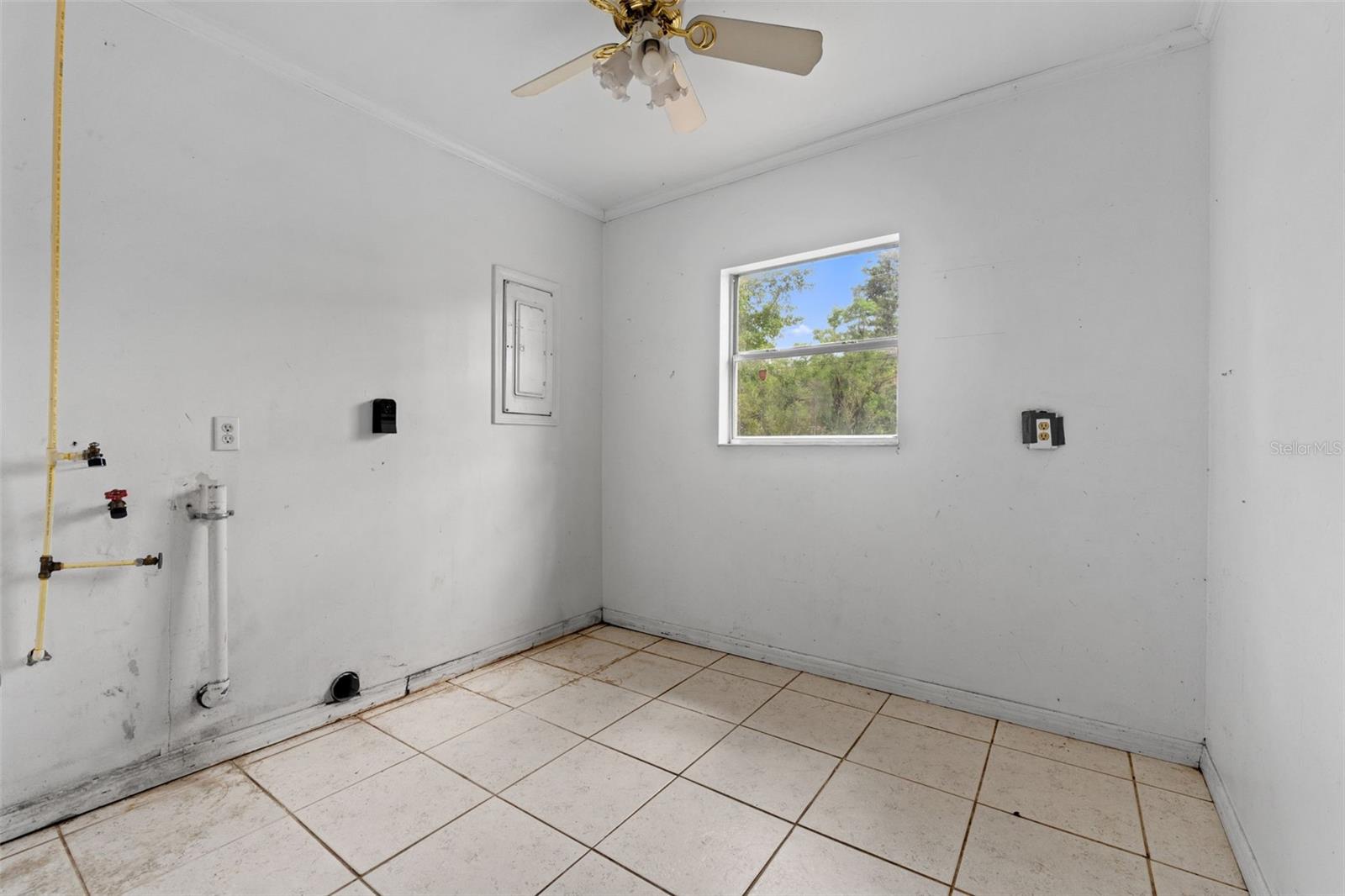 Image 27 of 39 For 330 4th Street