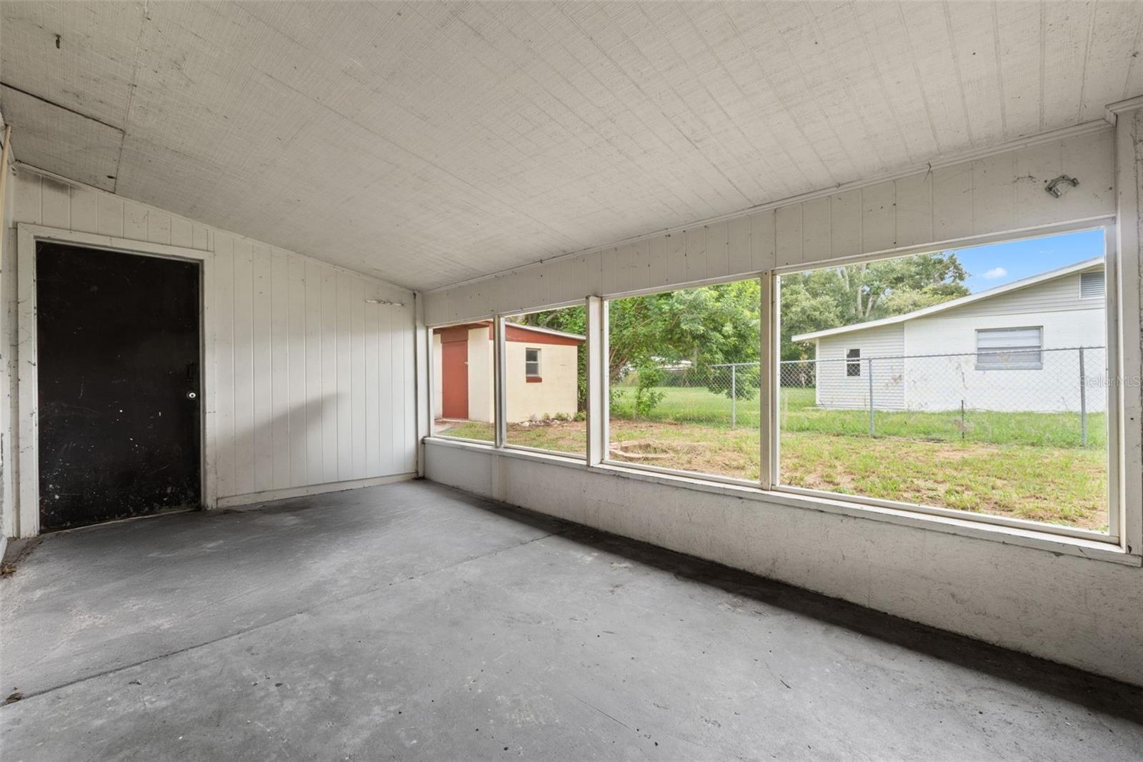 Image 29 of 39 For 330 4th Street