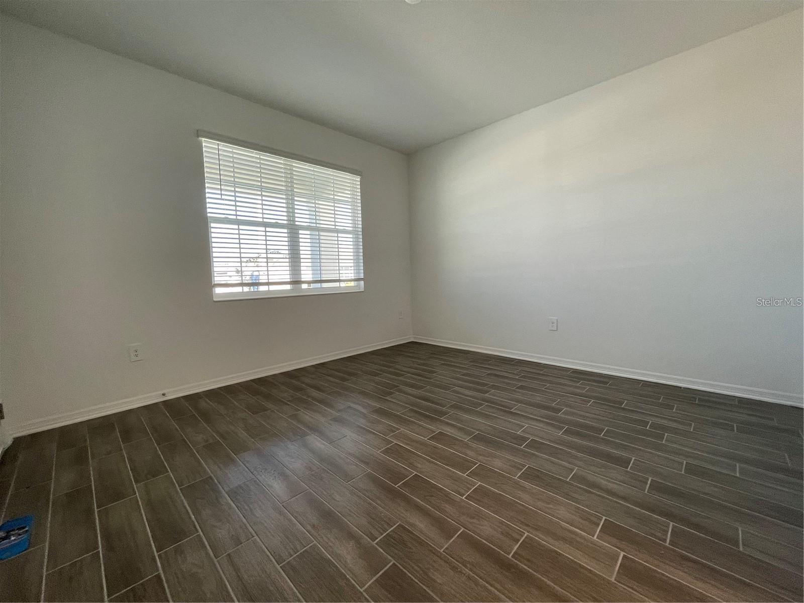 Image 22 of 32 For 664 Tanaro Lane