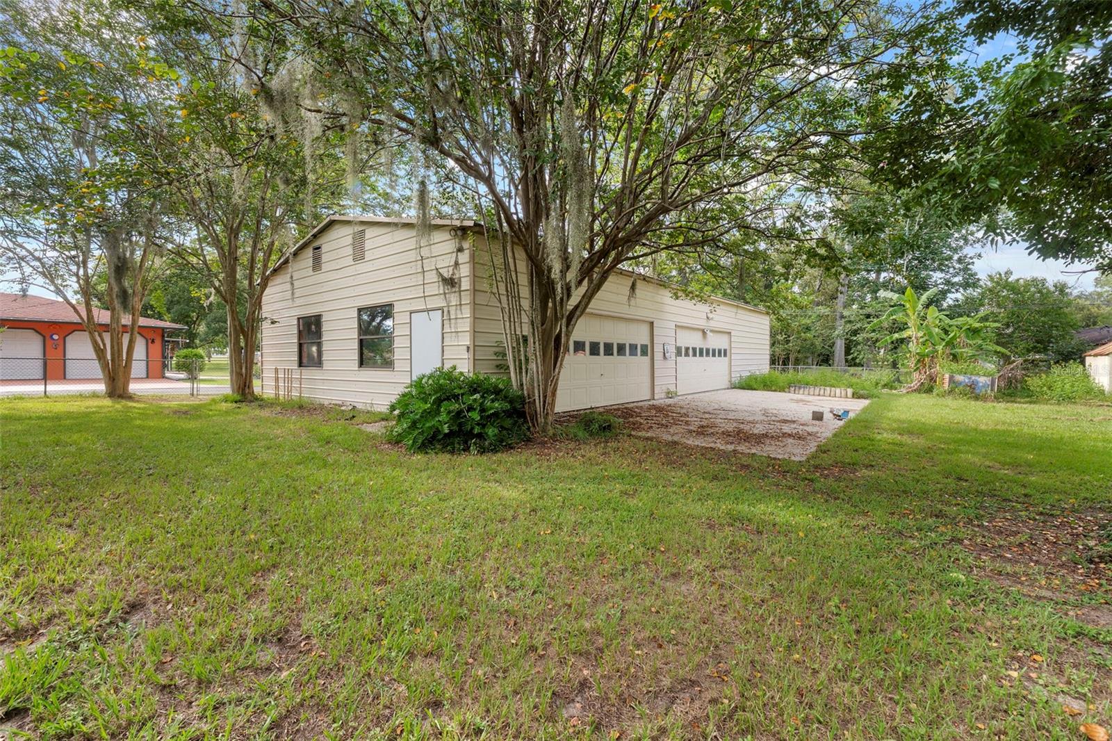 Image 21 of 27 For 1232 40th Court