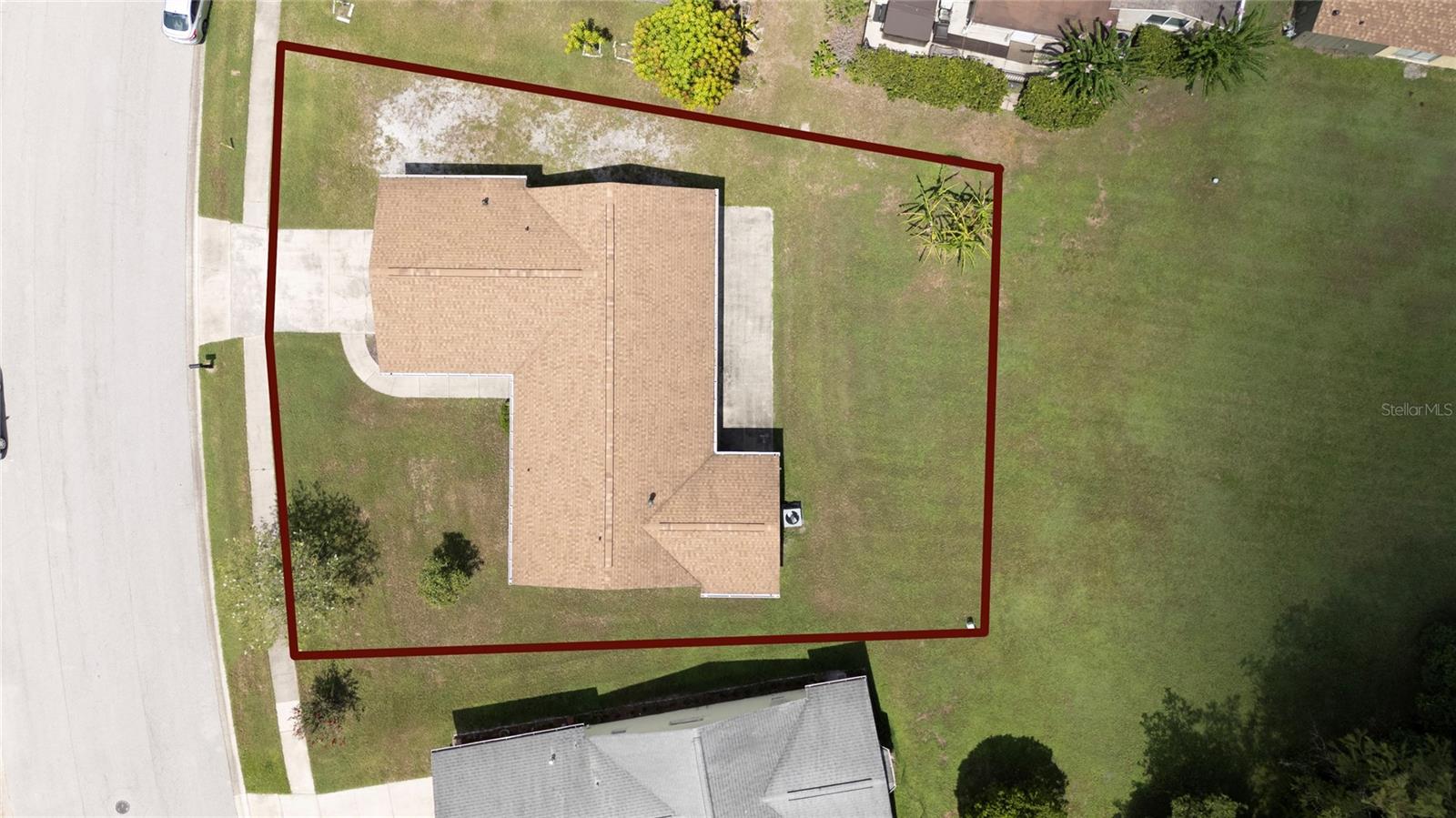 Image 6 of 52 For 10737 Larissa Street