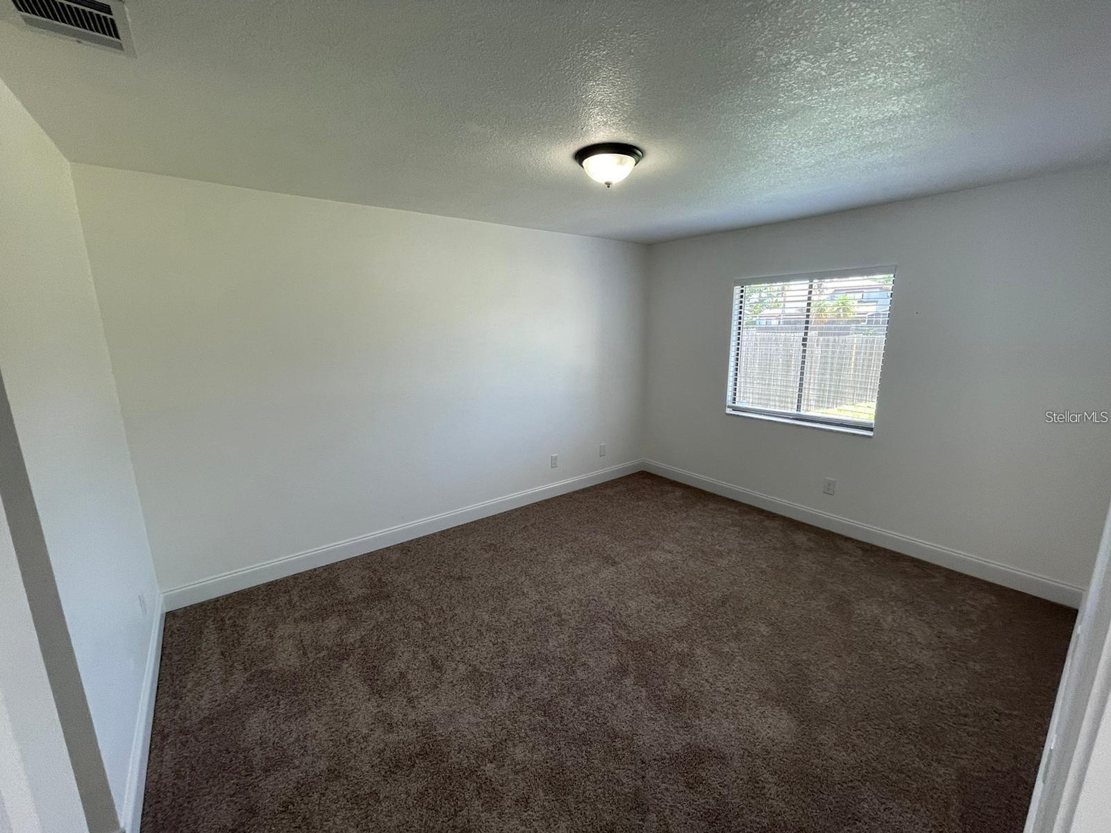 Image 18 of 26 For 198 Lake Court